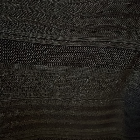 Torn By Ronny Kobo Crop Top - Picture 3 of 3